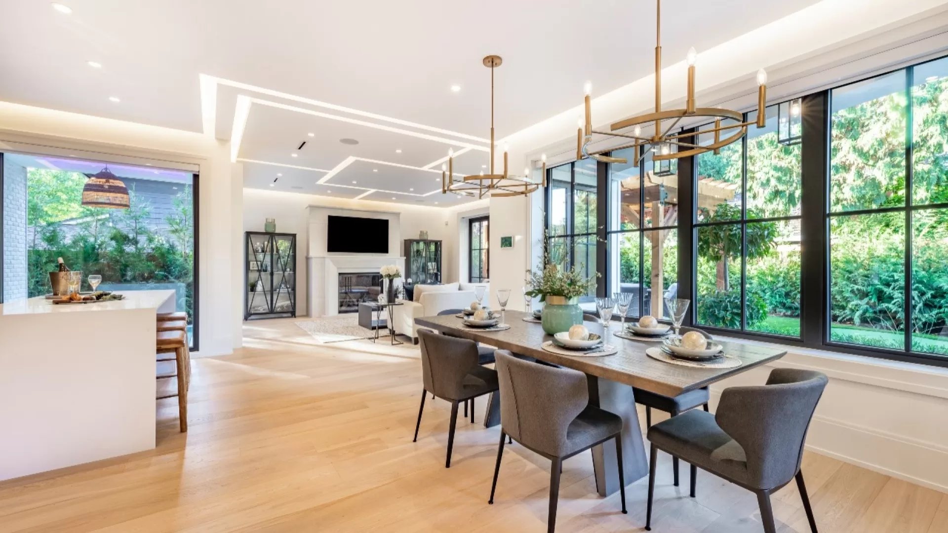 Benefits of Investing in Vacation Rental Properties Jurny